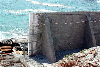 sea wall in the bahamas using panels
